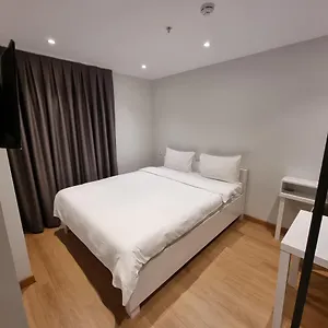 10m2 Hostel